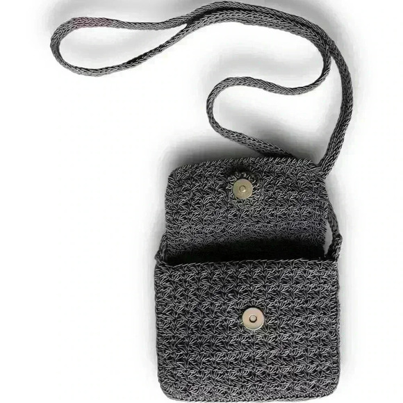 Vtg Gap Crochet Knitted Crossbody Mini Purse Tote Snap Closure Flap Woven Grey - Picture 7 of 11